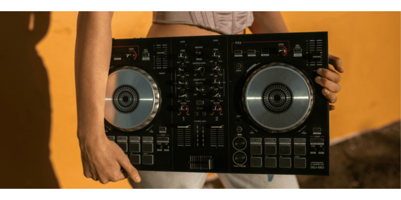 How to Choose Your Next DJ Setup